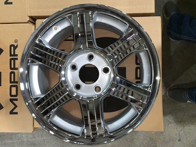 For Mopar Aluminum Wheel Part # 4766603AC