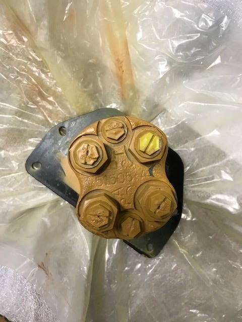 For CNHi Valve Part # 240921A1