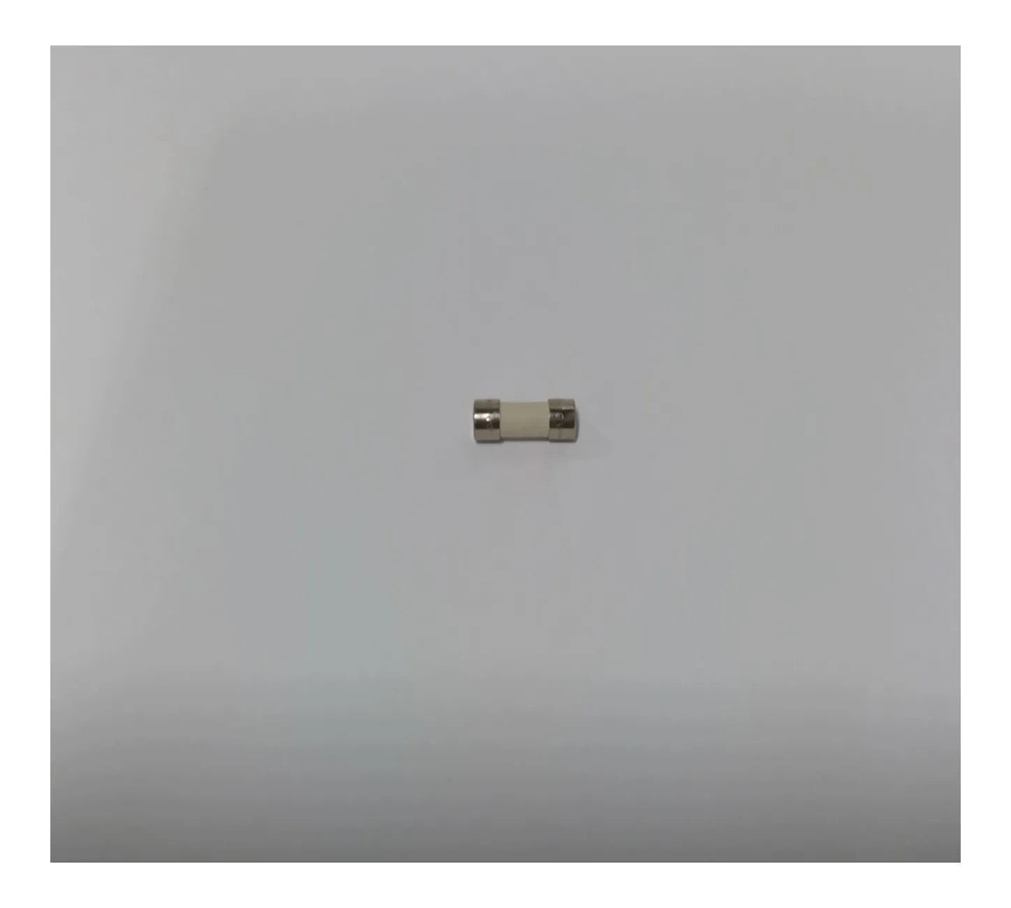 New Old Stock Fuse Part # 4770118 For Caterpillar