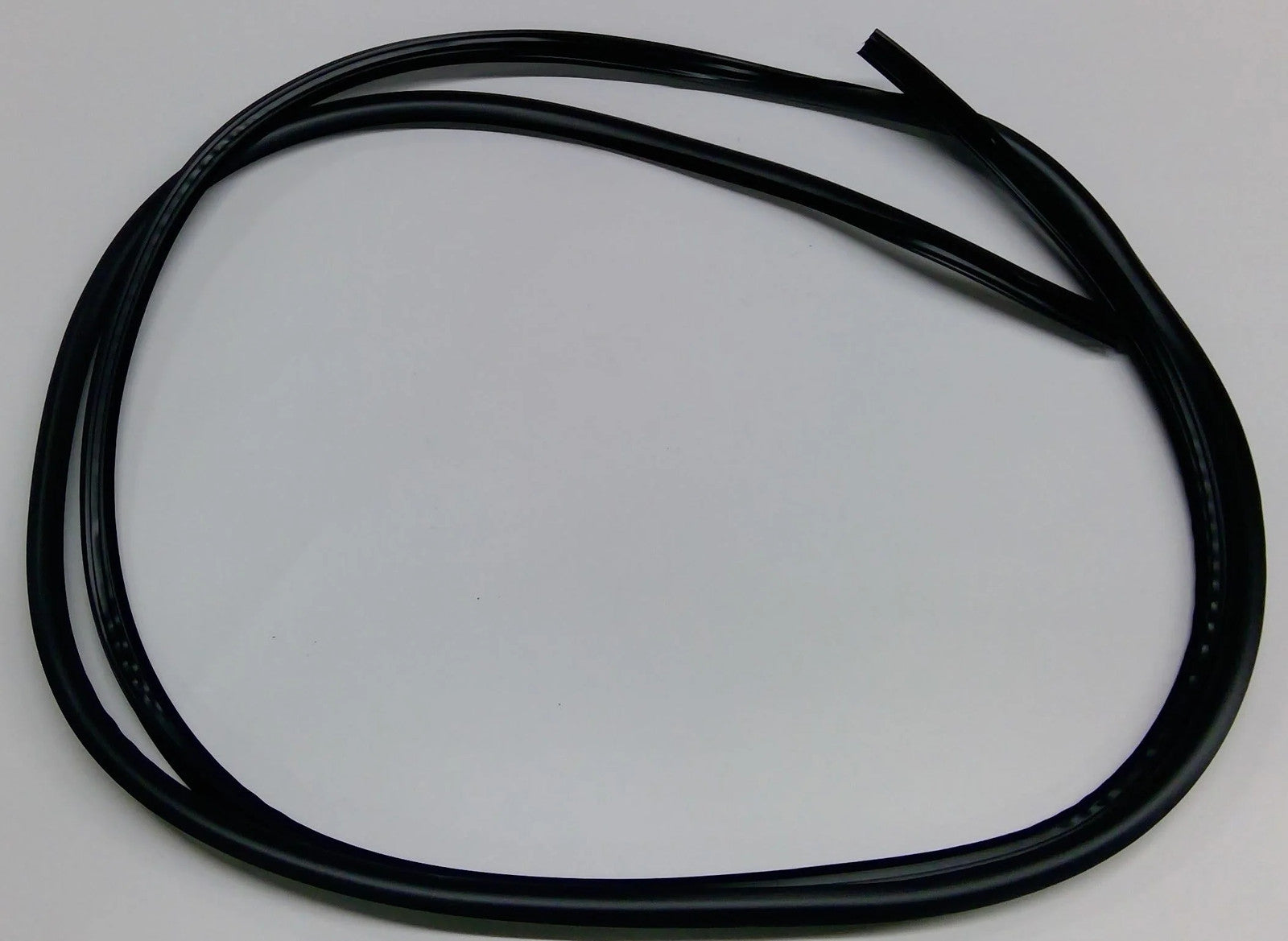 For Mopar Qtr Glass Reveal Molding Part # 55175170