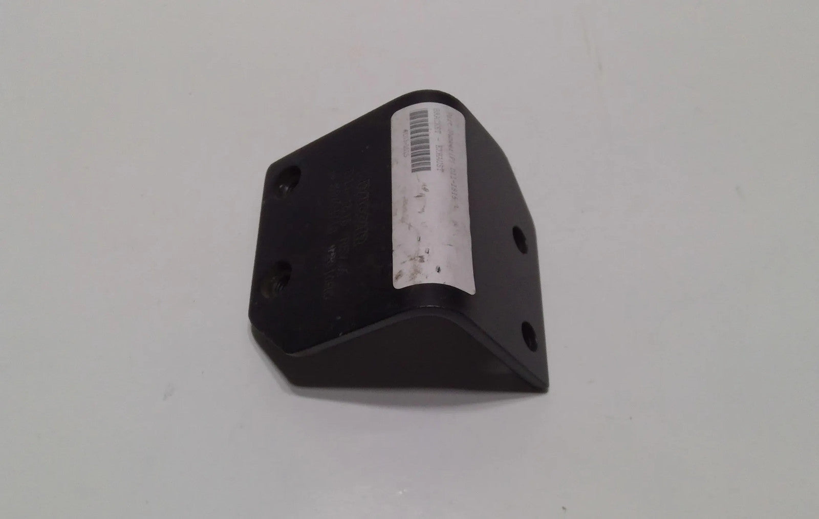 New Old Stock Bracket Air Intake Part # D11-1515 For Kenworth