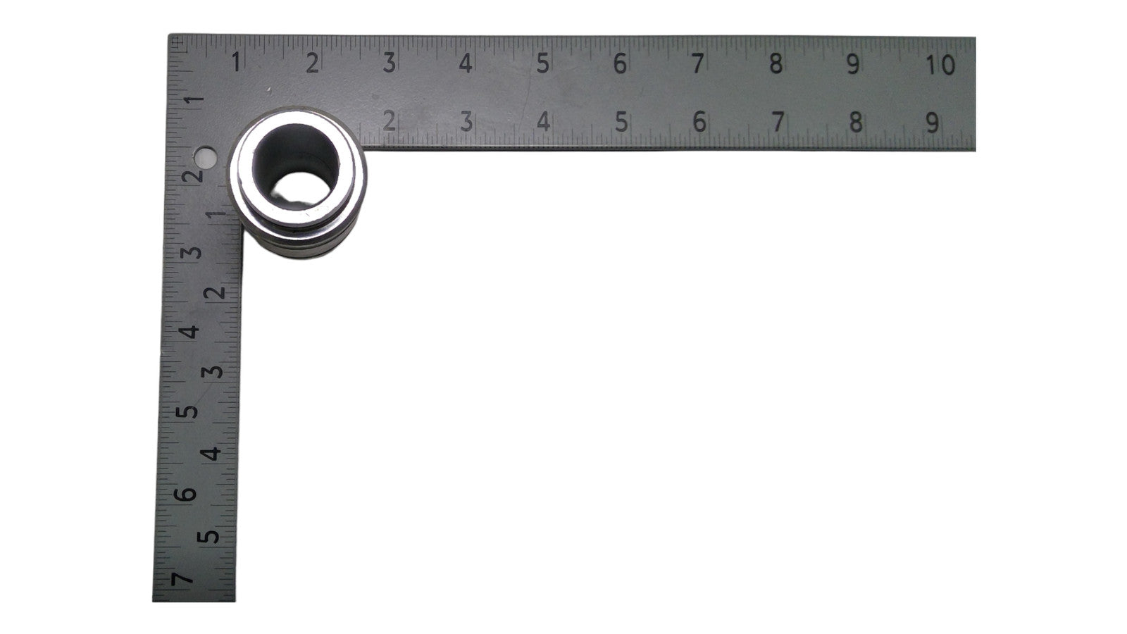 New Old Stock Fitting Part # 5314104 For Caterpillar