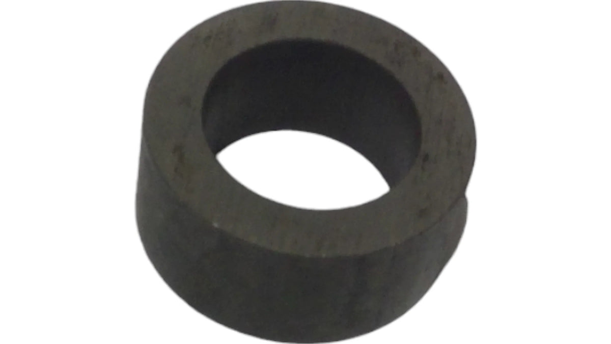 For CNHi Spacer Part # 711232