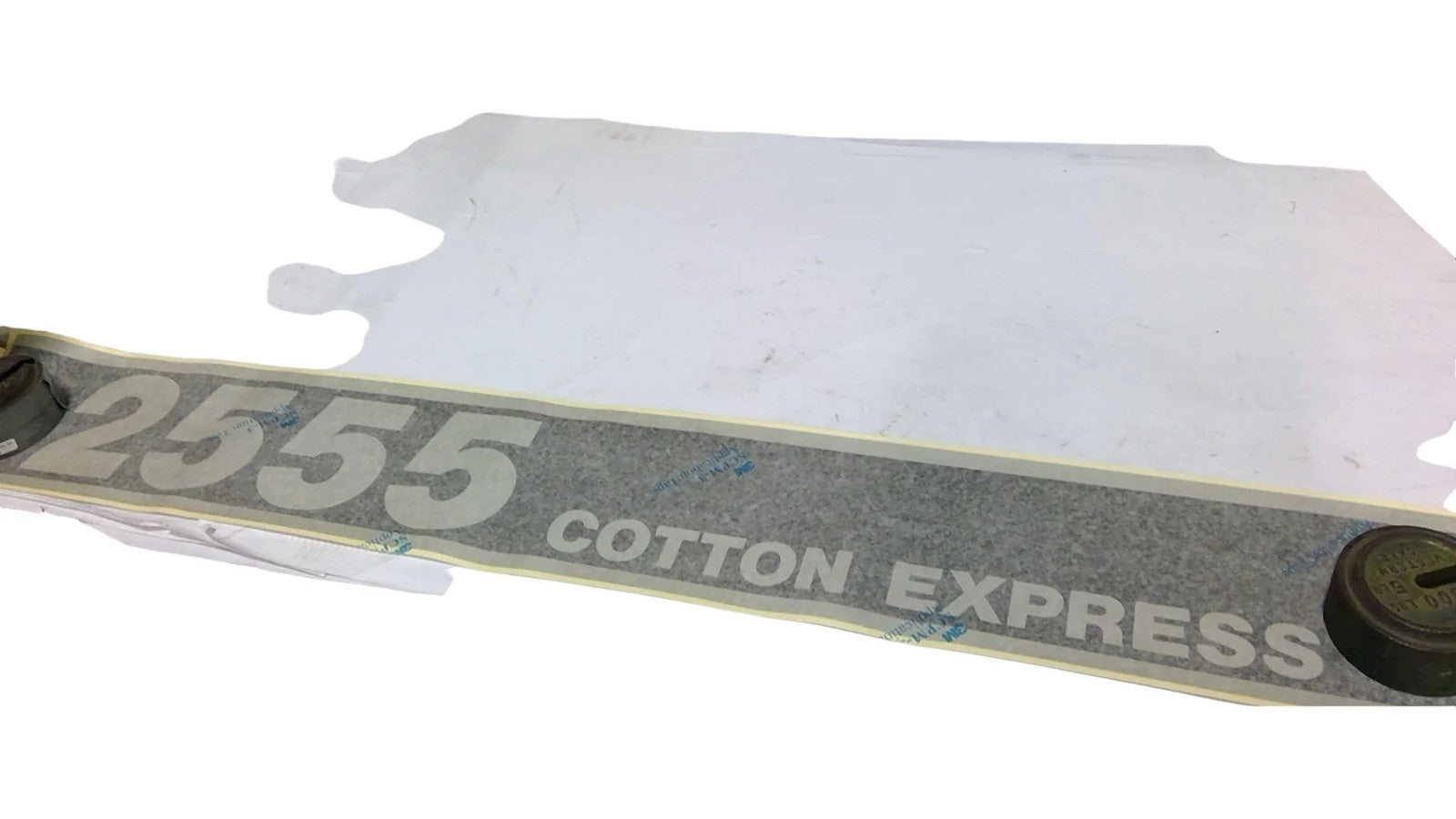 For CNHi Decal Part # 239040A1
