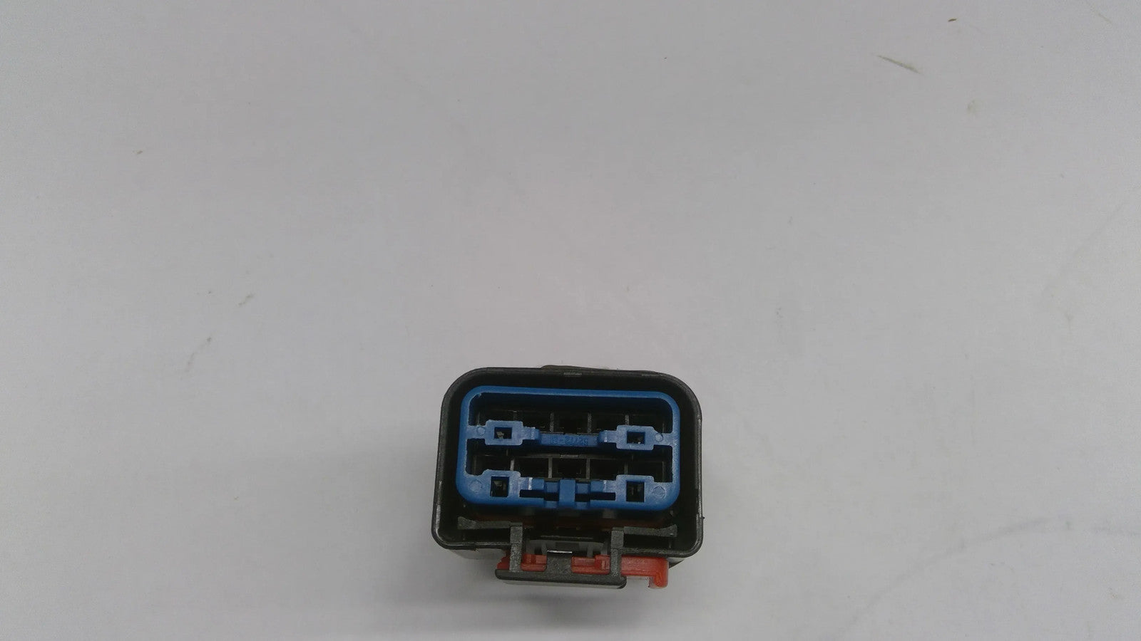 New Old Stock Connector-fci 10-way Femal Part # P20-6165 For Kenworth