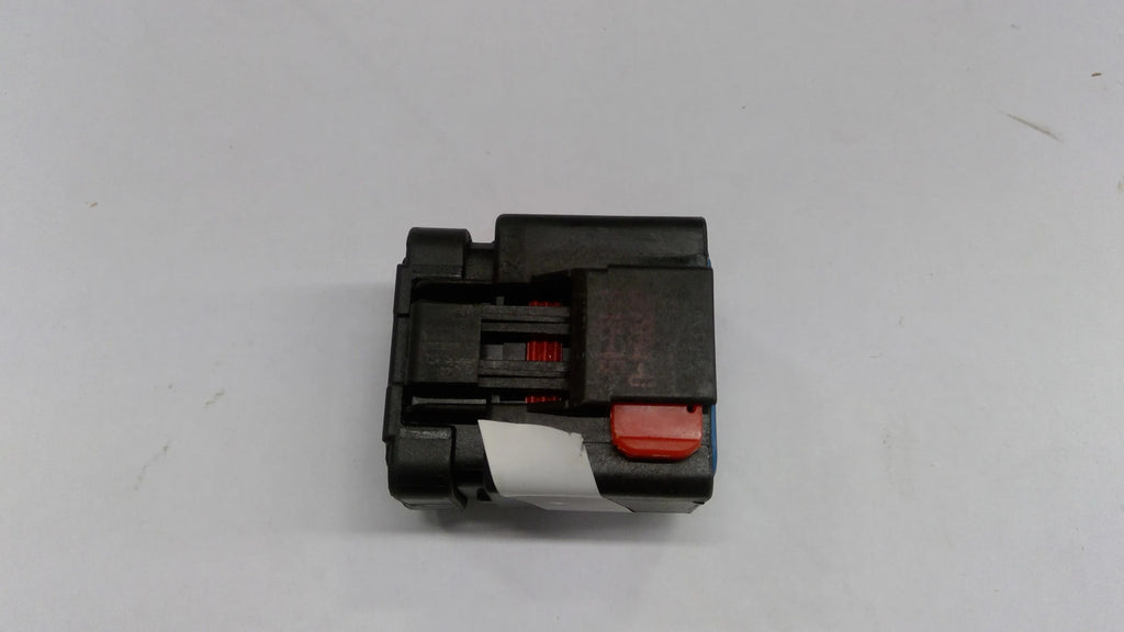New Old Stock Connector-fci 10-way Femal Part # P20-6165 For Kenworth