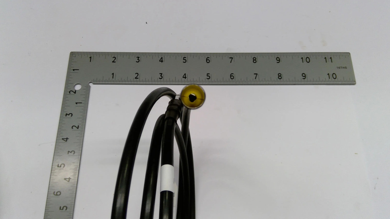 New Old Stock Cable Extension Am/fm Part # 636118000 For Daimler Trucking