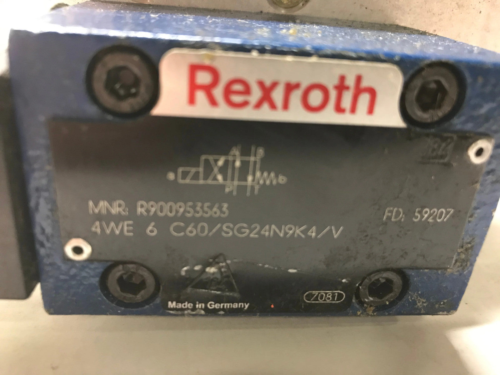 For CNHi Valve Hydraulic Part # 76074300