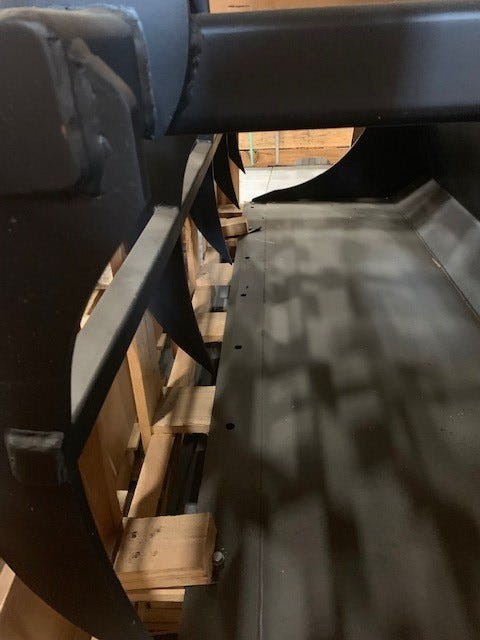 For CNHi Bucket Part # 84160786