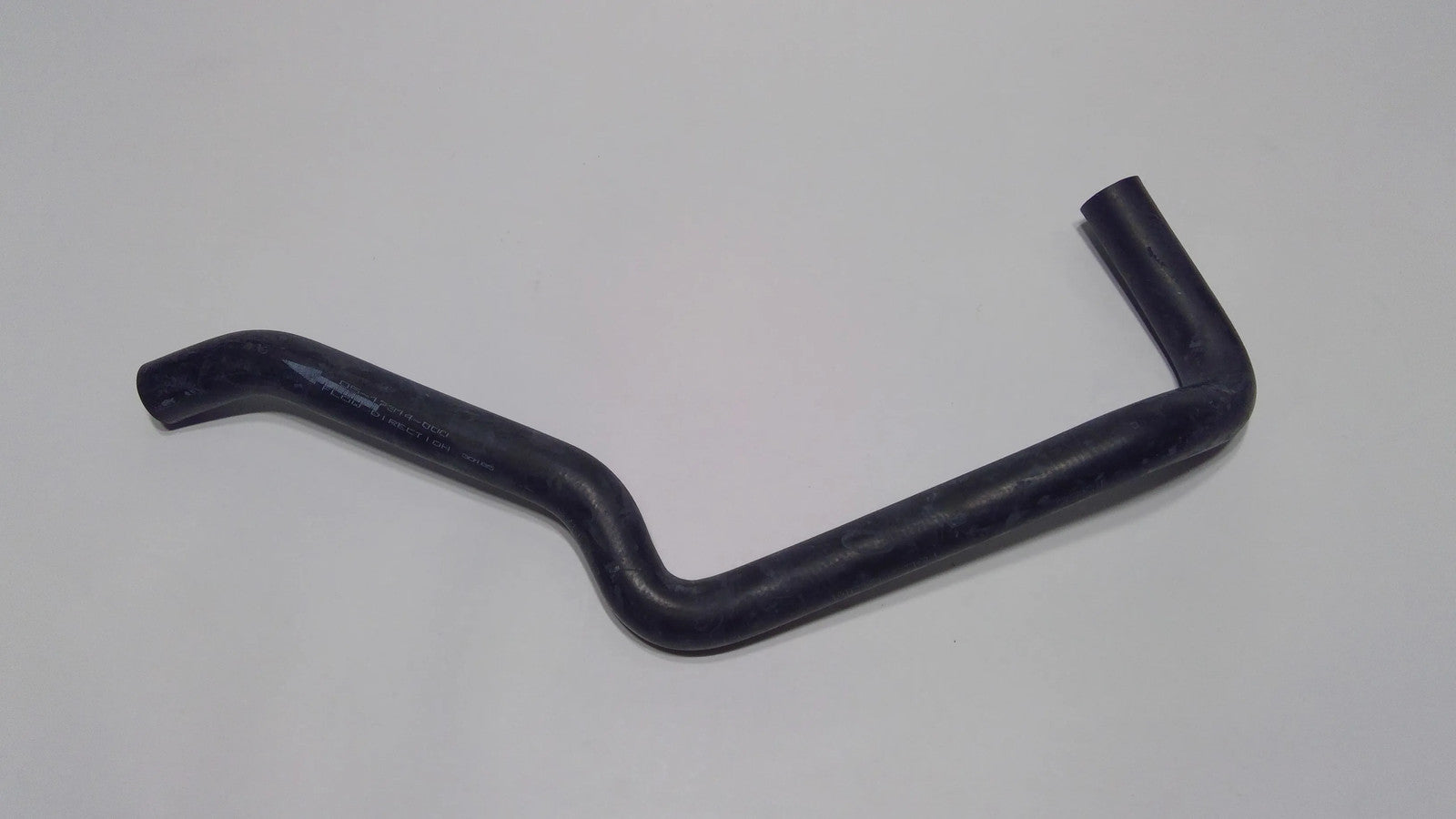 New Old Stock Hose Molded Epdm Part # 517314000 For Daimler Trucking