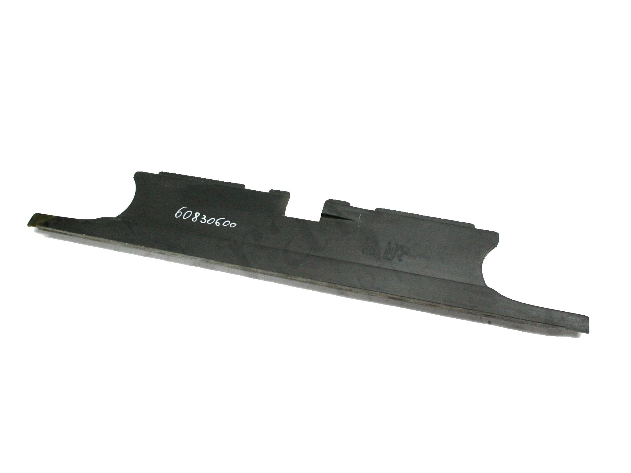 60830600 - Rear Trunk Shield