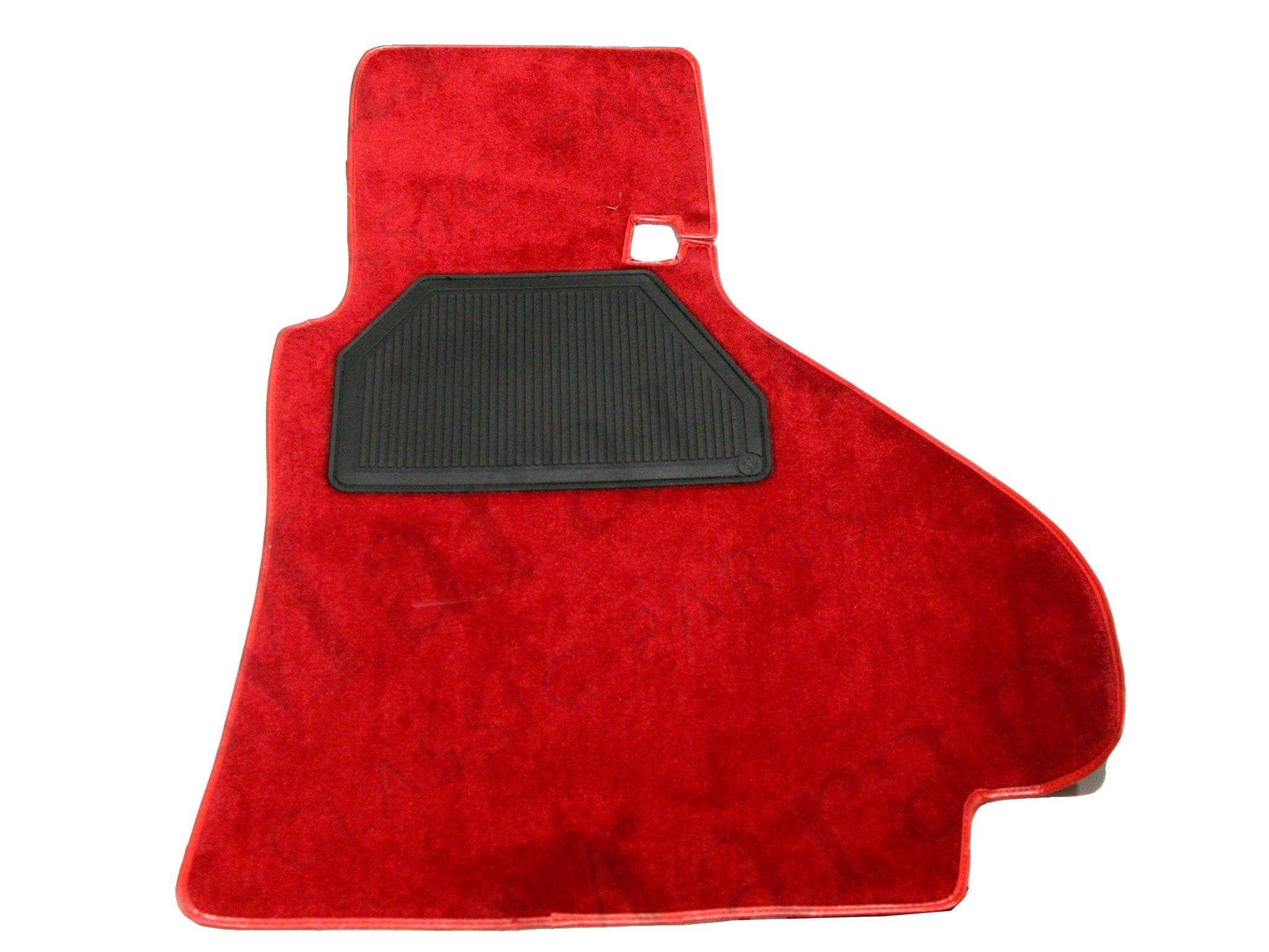 61538891 - Front Carpet RHD Red