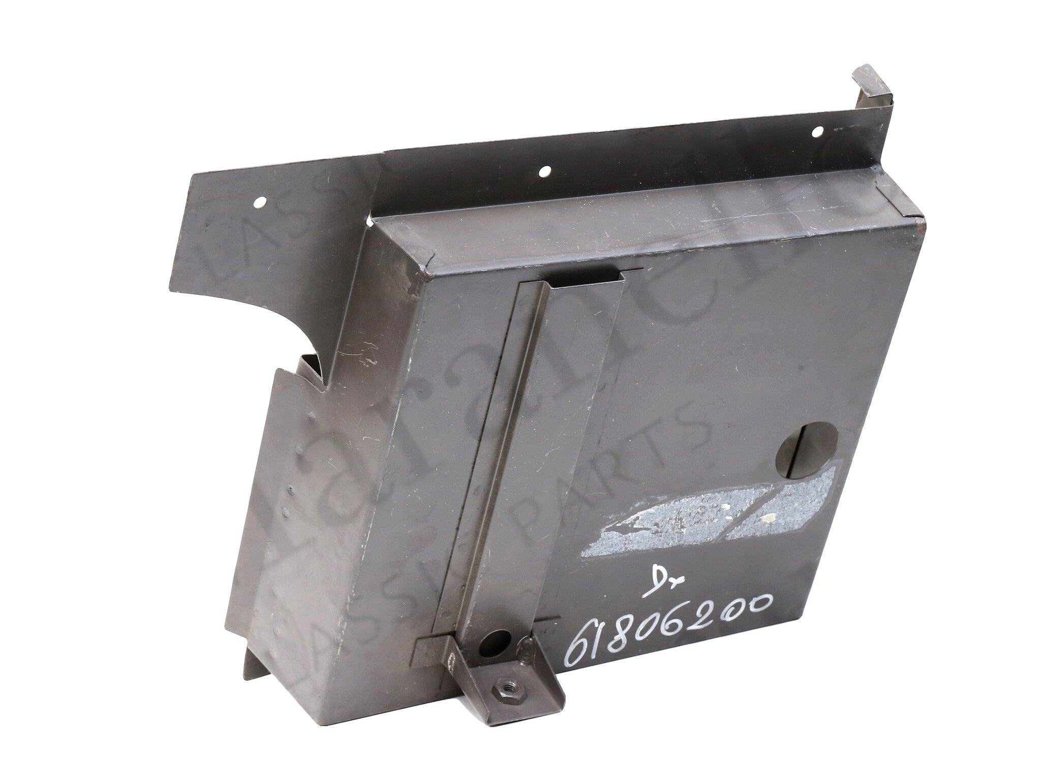 61806200 - RH Bottom Panel