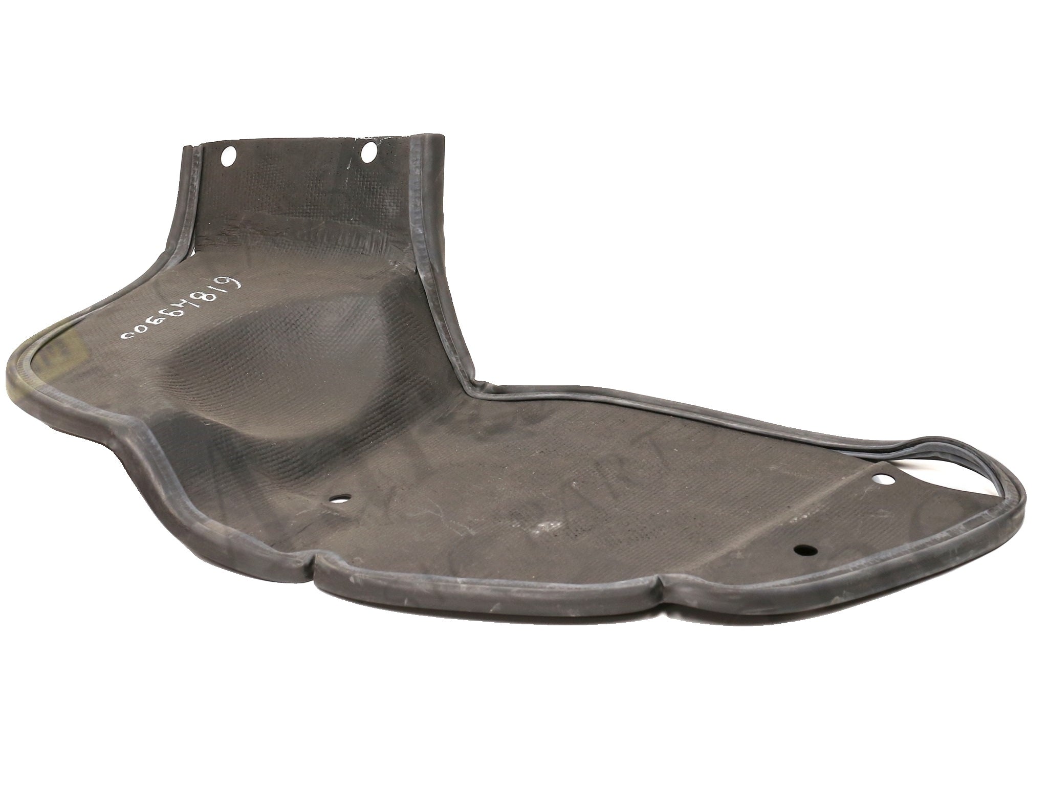 61870600 - RH Gravel Guard RHD GTS
