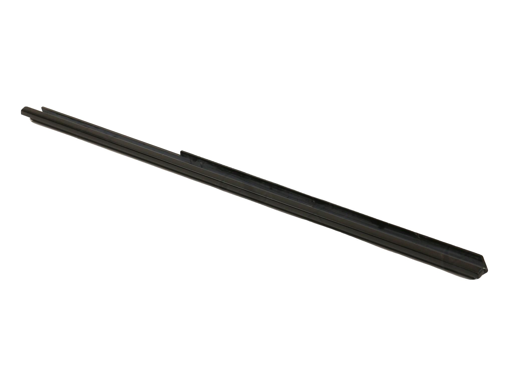 62352800 - RH Rear Lower Moulding GTB