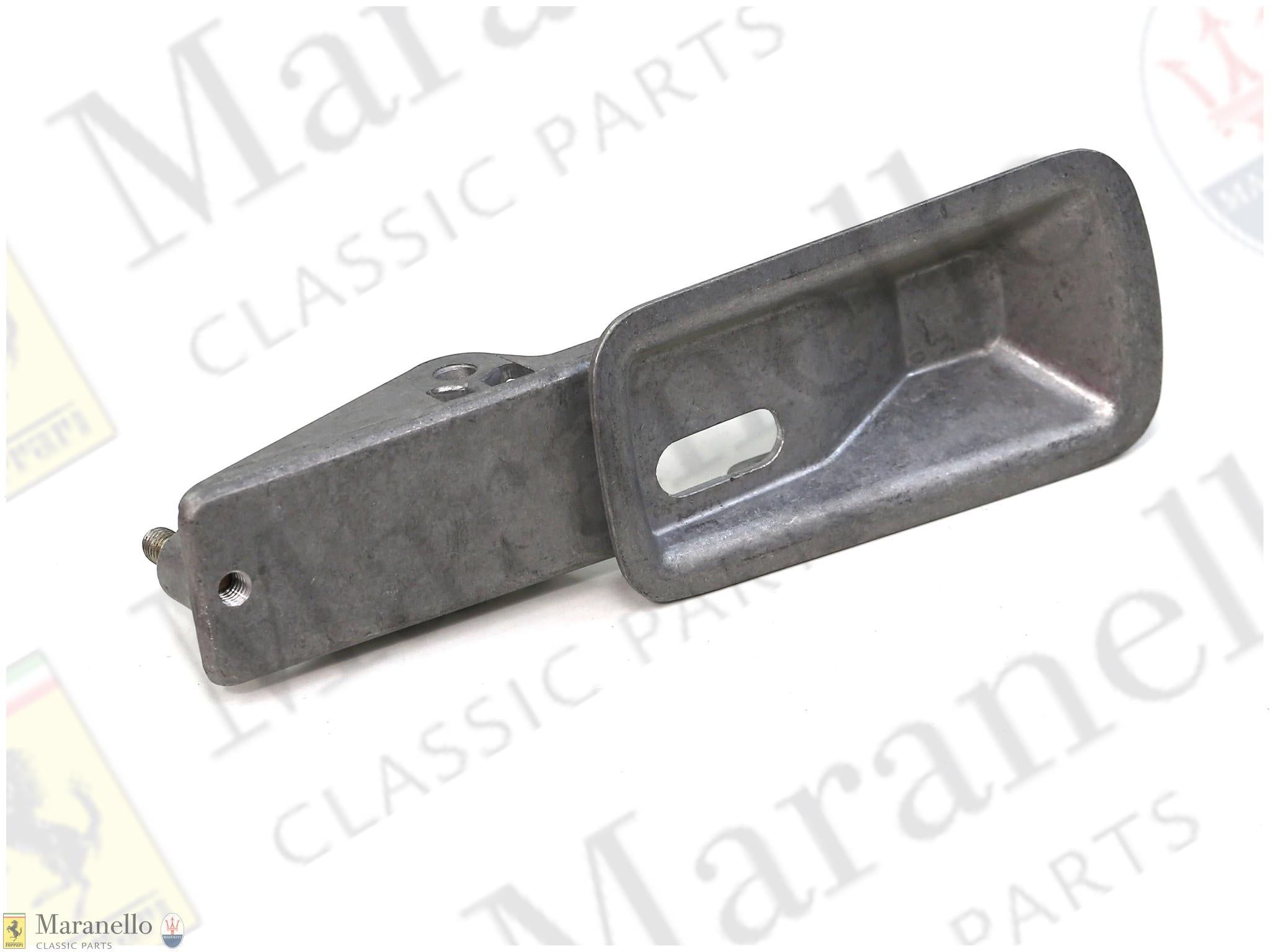 62408000 - RH Seat Outer Door Handle