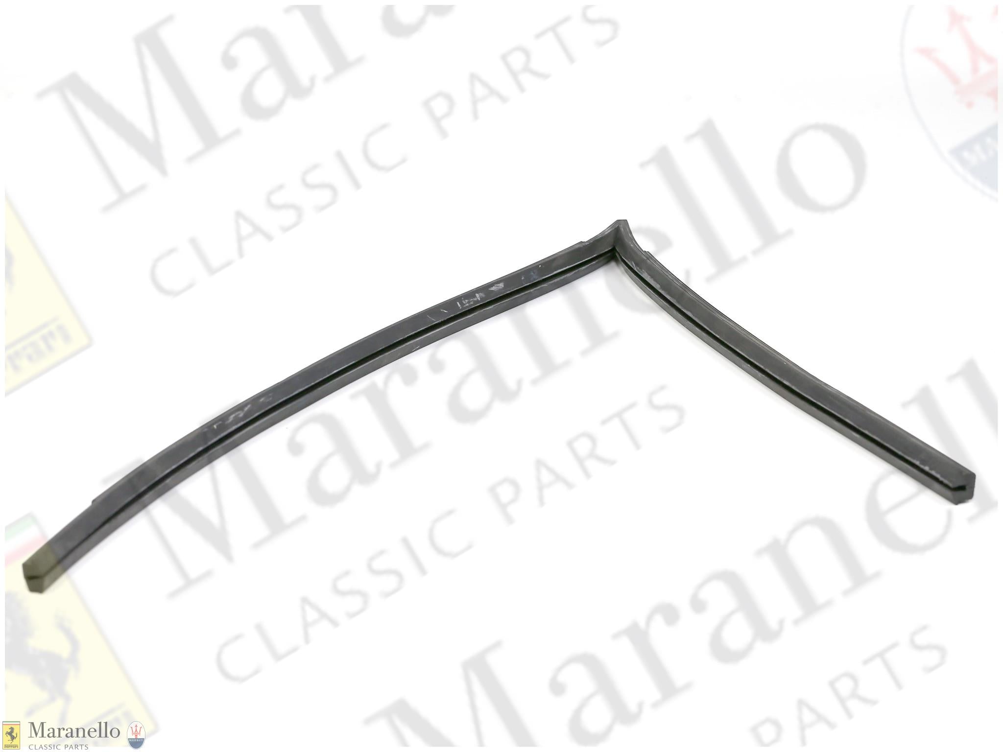 62482300 - Front Qtr Light Rubber GTB