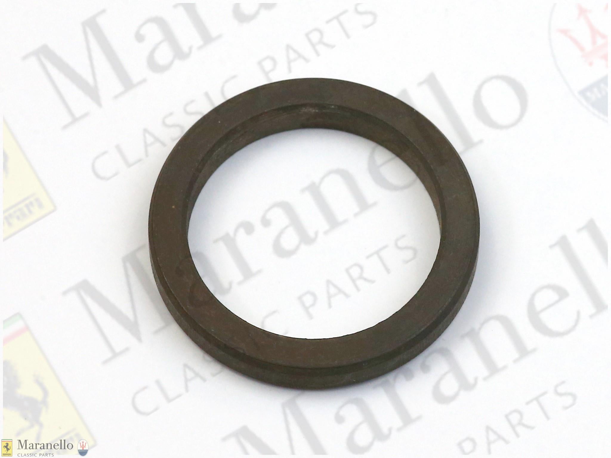 660953 - Spacer