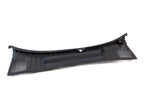 Fits 2001-2005 Saturn L300 / L-Series Cowl vent grille, Part # 90583311