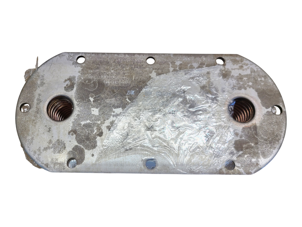 AT38499 — OIL COOLER — image 4