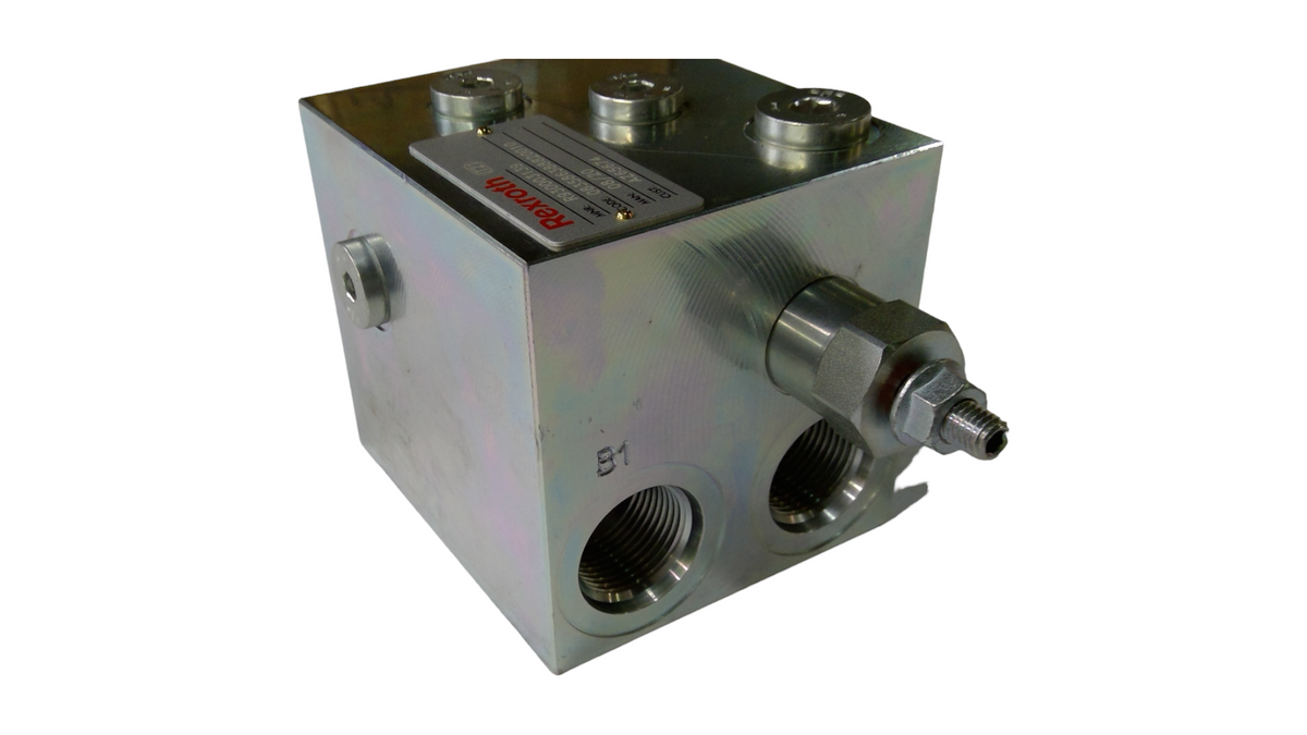 AZ65674 — VALVE — image 4