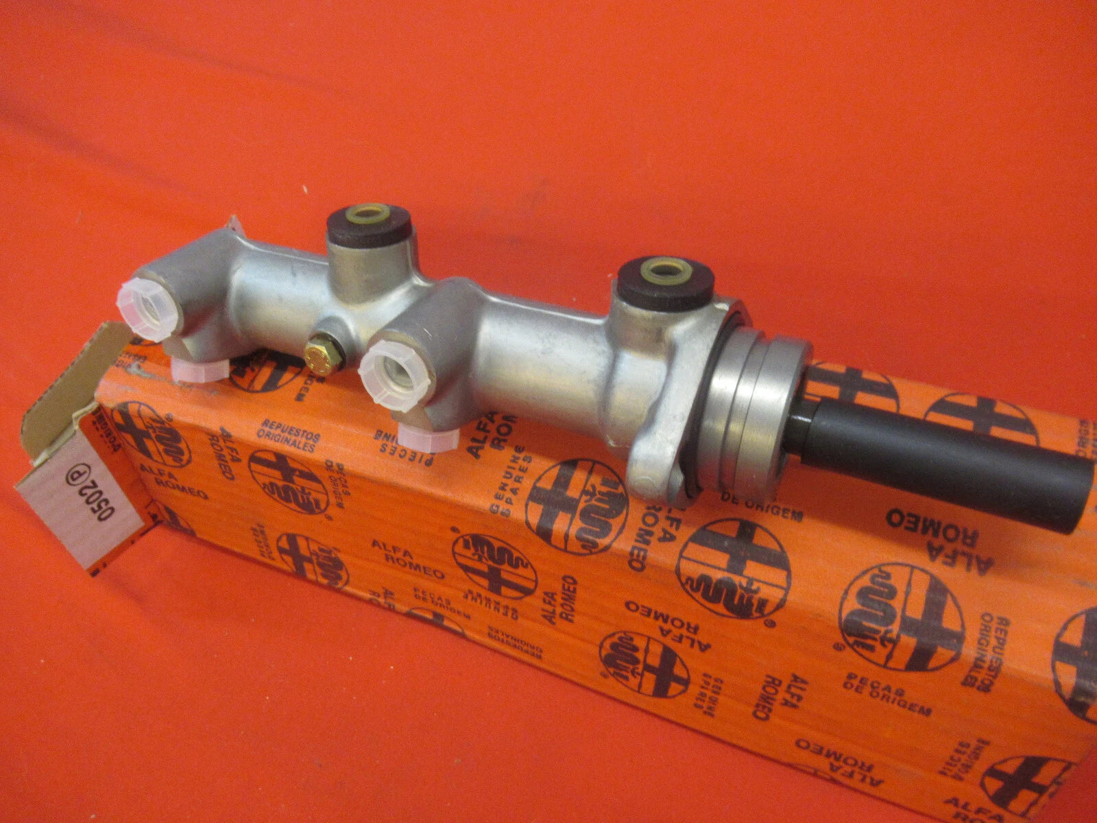Fits Alfa Romeo 164 Brake Master Cylinder, OEM Part # 60760126