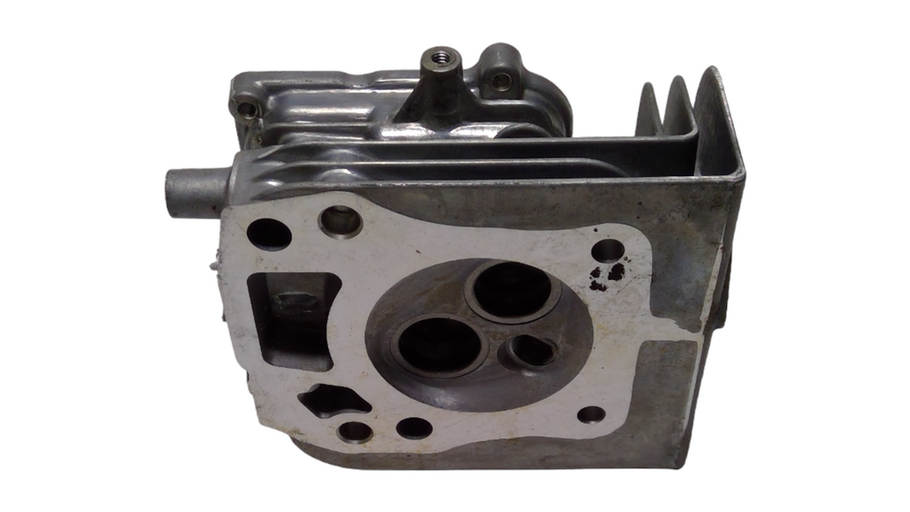MIU12813 — CYLINDER HEAD — image 5