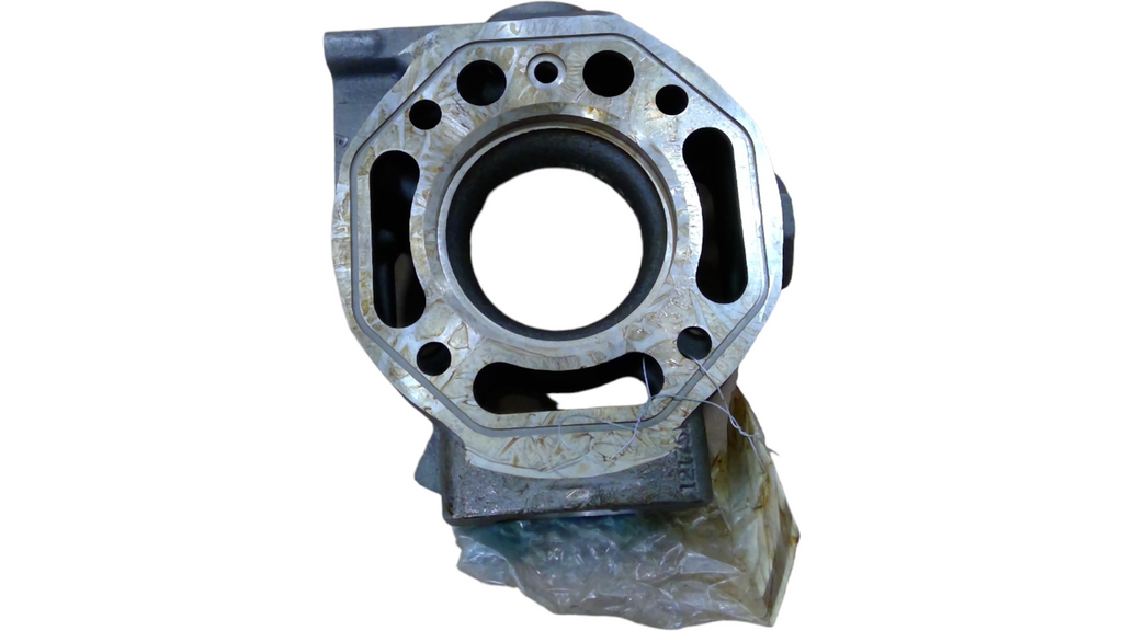R121751 — MANIFOLD — image 3