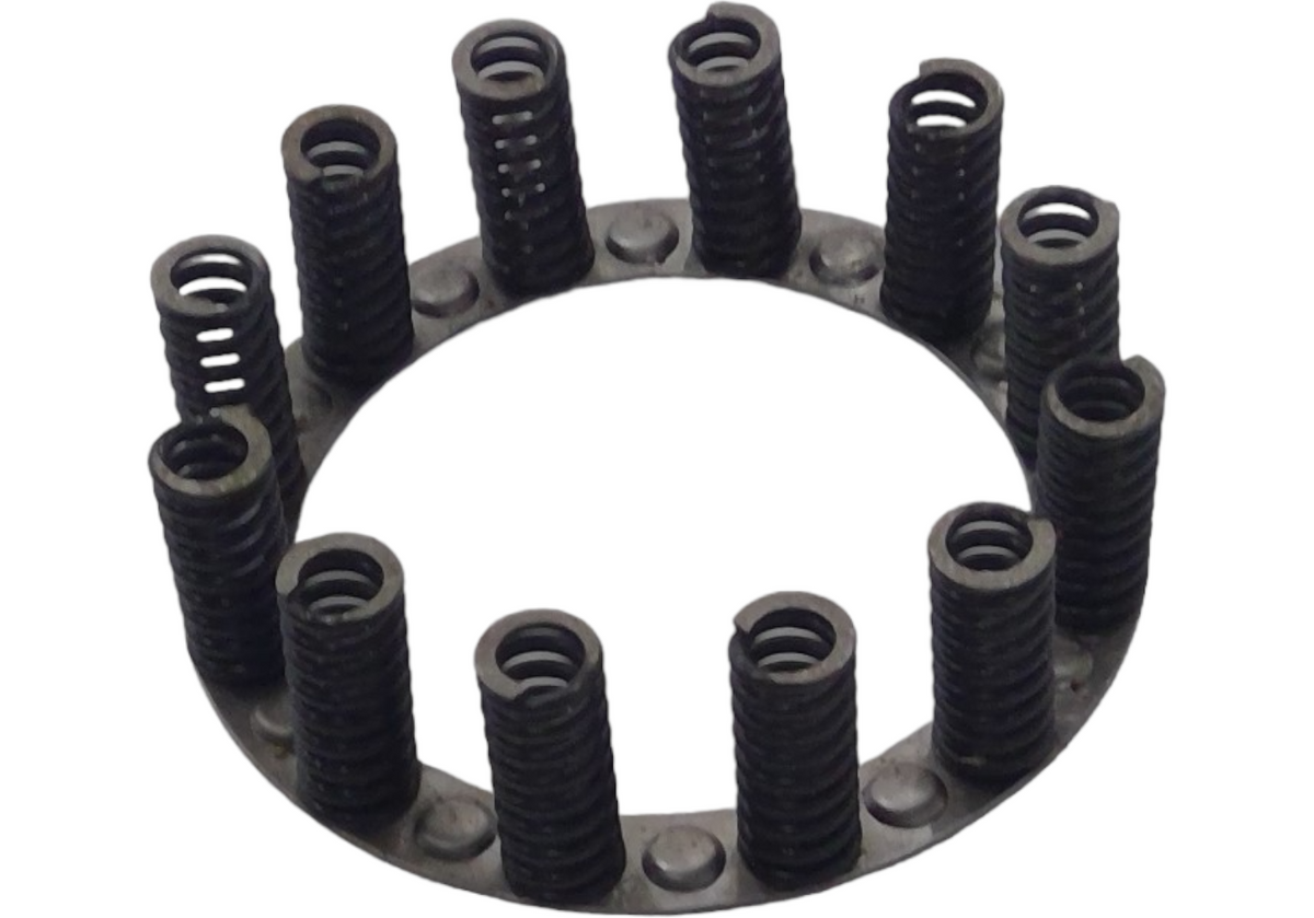 RE35440: RE35440 — RETAINER