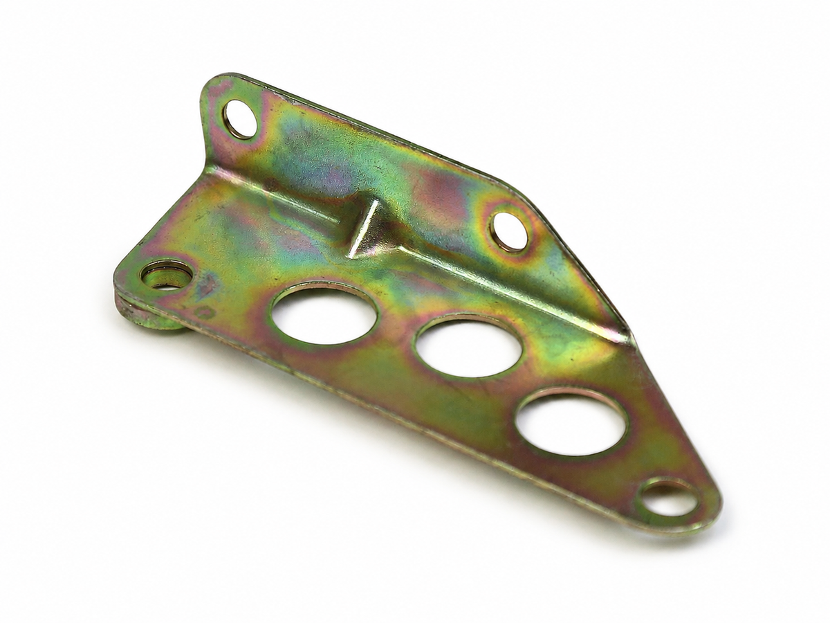 136378 - Bracket
