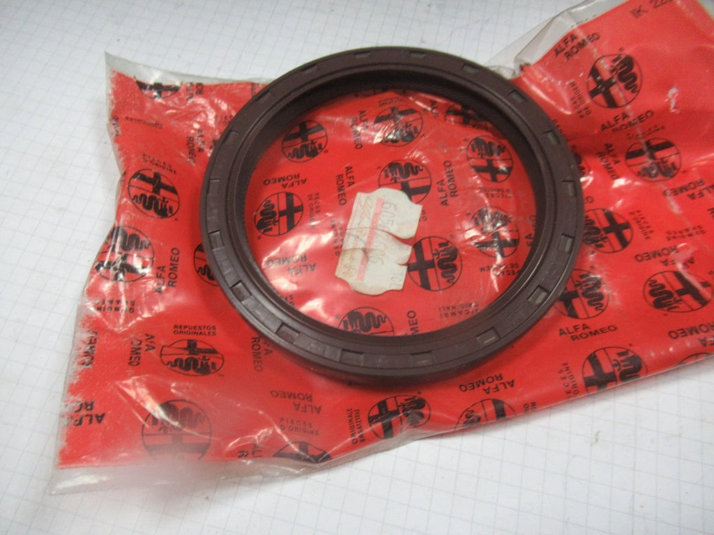 Fits Alfa Romeo RZ SZ 164 75 GTV V6 Rear Main Seal, OEM Part # 60567605